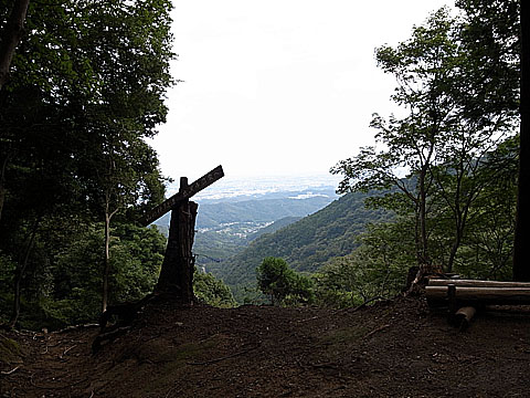 山の神峠